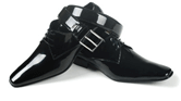 Lakschoenen