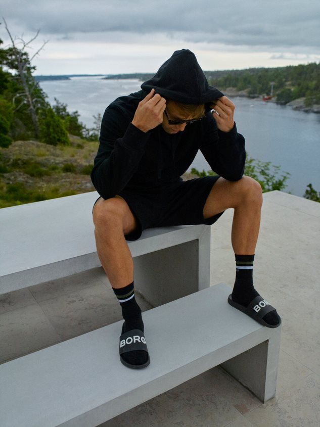 d55cebf0 0b5f 49b9 8de7 e1861fb368d2