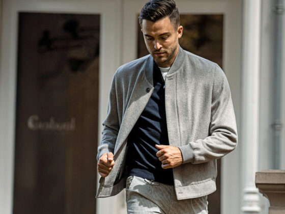 header aw25