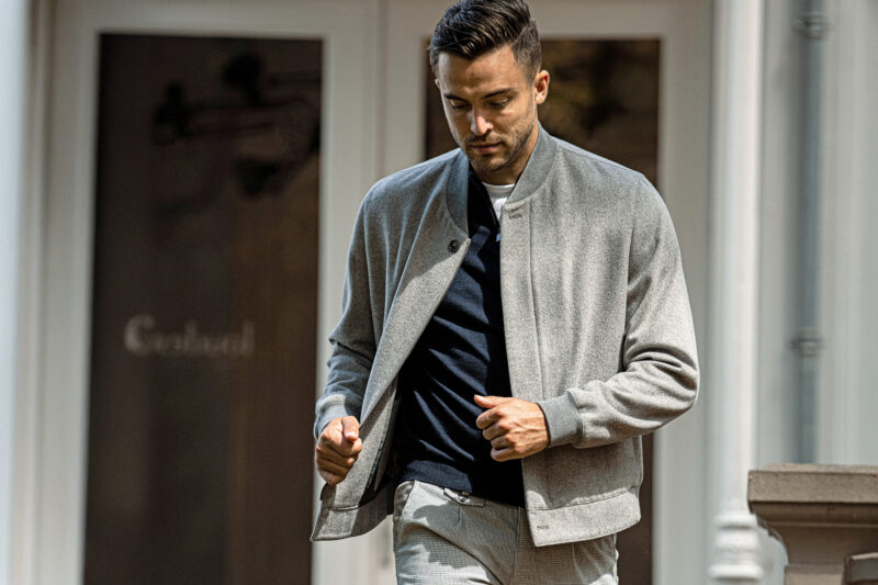 header aw25